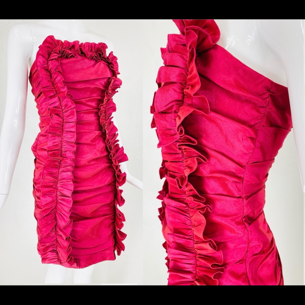 ❤️SOLD❤️ NWT RED Valentino Party mini Ruffle dress